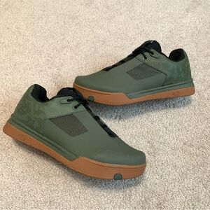 Crank Brothers Mallet Lace Clip In Camo/Gum Bike Shoes NEW Mens Size 6